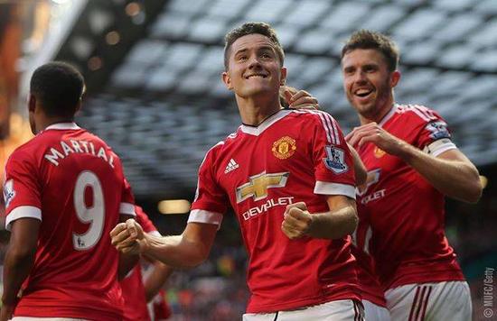 而老鹰队的 而老鹰队的