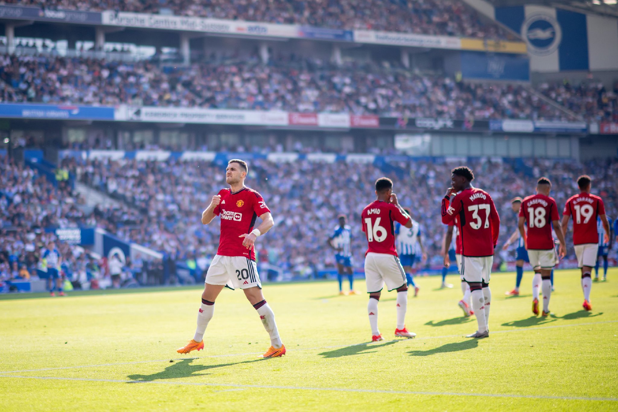 许也为姆巴 许也为姆巴